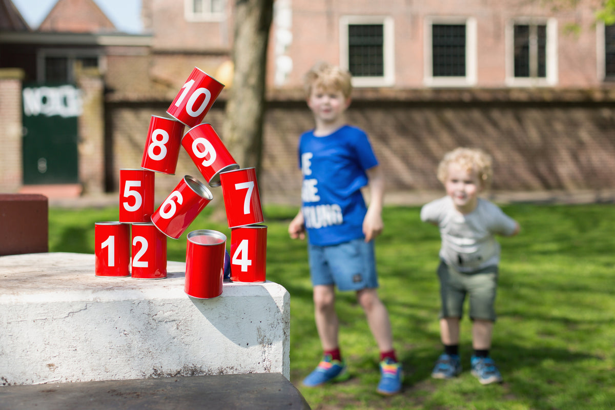 Tin Throwing - Red