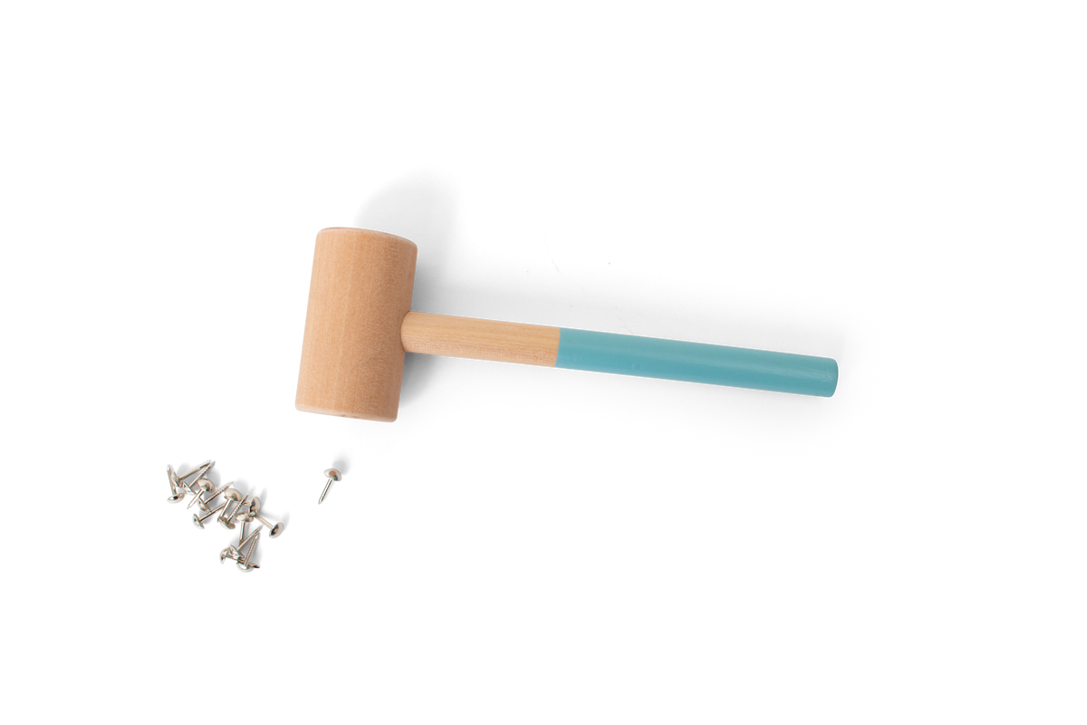 Jeu de frappe au marteau