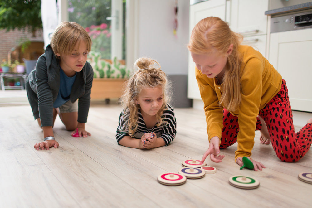 Indoor curling