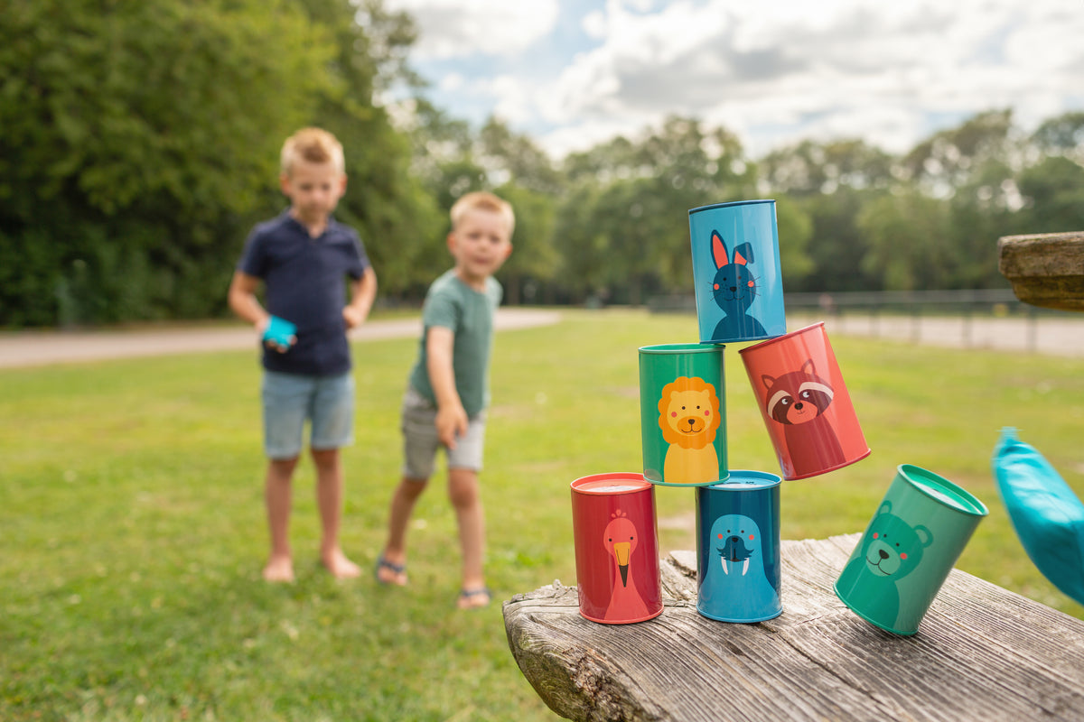 Tin Throwing - Wildlife
